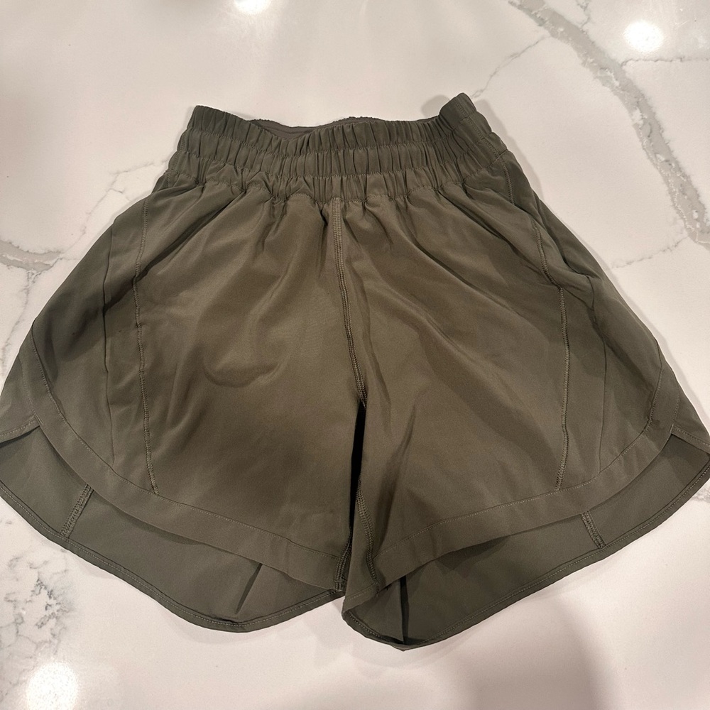 Lulu lemon woman’s track that 5 inch inseam shorts